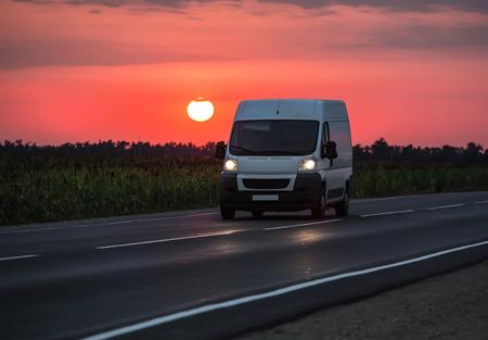 Expedited & Overnight Shipping: Delivering Confidence When Time Matters Most Thumbnail